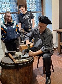 Herstellung von Brakteaten (Dietrich Lücke)