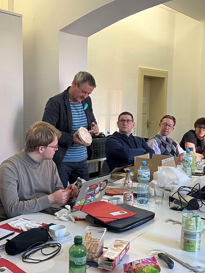 Carsten Theumer stellt seine Medaillen vor @Moritzburg